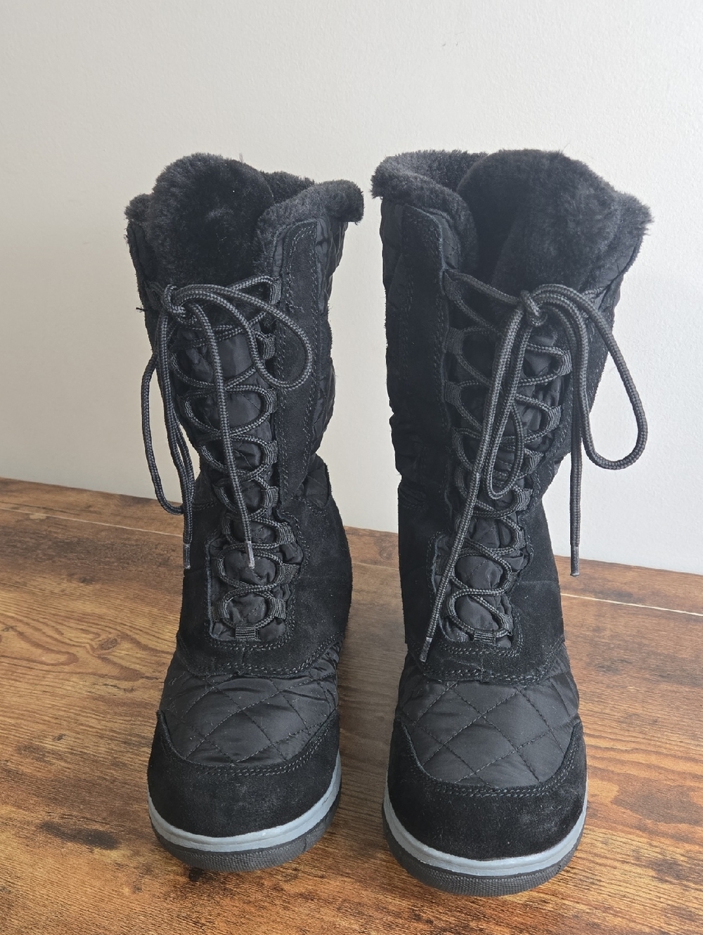 Arctic Barrier Mystic Winter Boots Women's Black Sz 9 Cozy Lace-Up Winter Boots